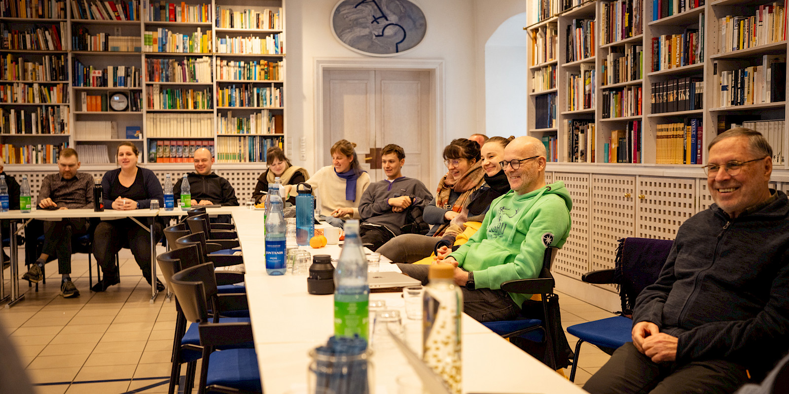 Viele junge Gesichter bei der Mitgliederversammlung